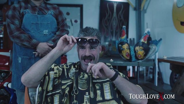 Превью Усатый мачо подарил красотке самый яркий оргазм в ее жизни № 35635