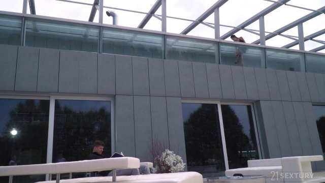 Превью Любитель фетиша целует ноги брюнетки и чпокает ее в анал № 36203